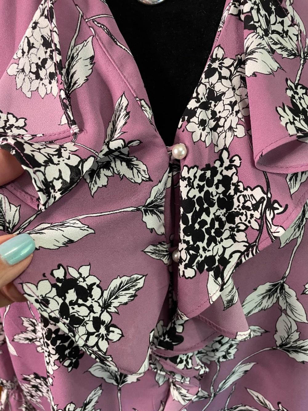 KARL‎ LAGERFELD PARIS Purple Floral Ruffle Front Button Down Blouse, SZ XL - Picture 8 of 11